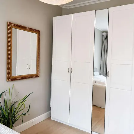 Tv9b - 2br Charming Skoyen Retreat Apartment